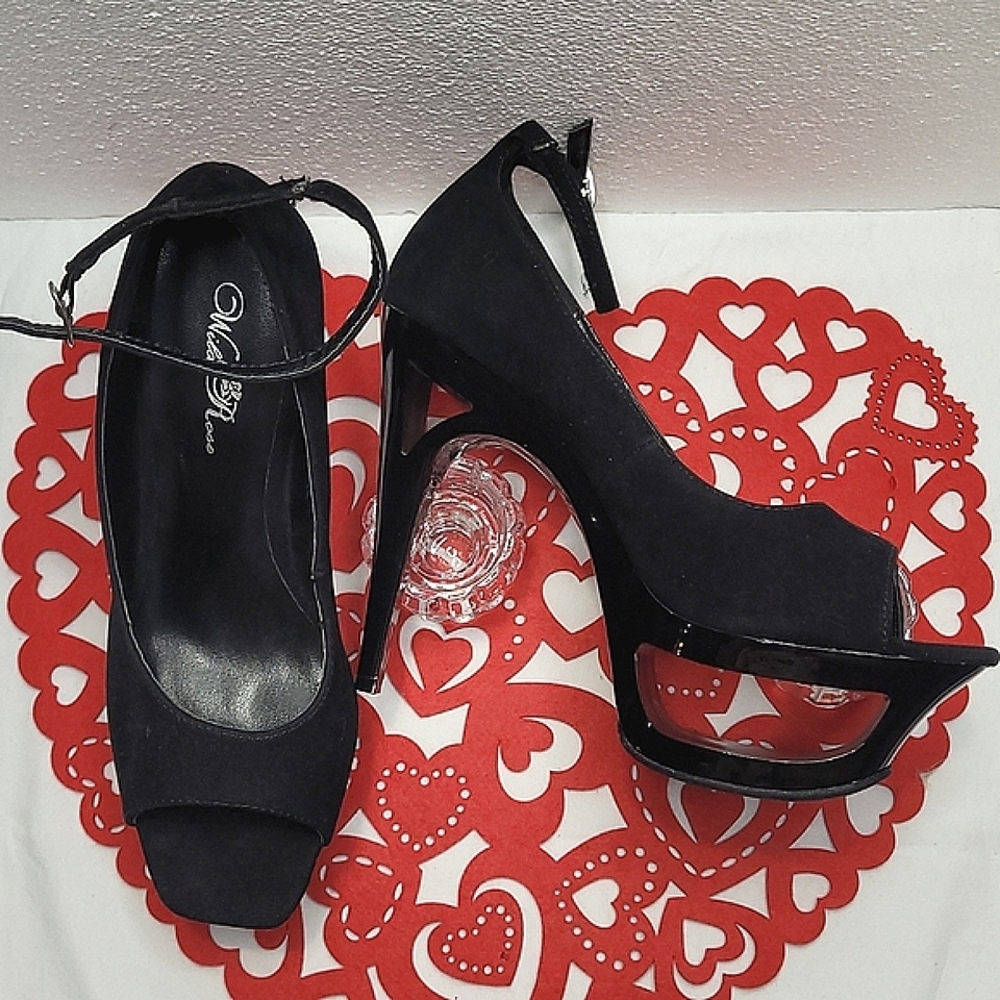 Wild Rose9/9.5 Black heels
